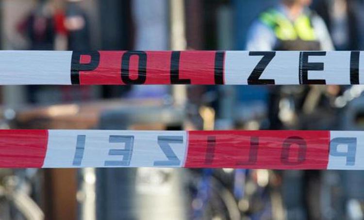 In Germania killer entra in un’azienda e fa fuoco: due morti e un ferito; è caccia all’uomo